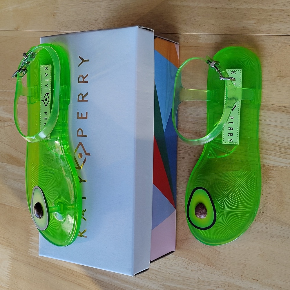 🥑 Katy Perry Geli Jelly Shoes. Avocado. New in The Box! Size 6
